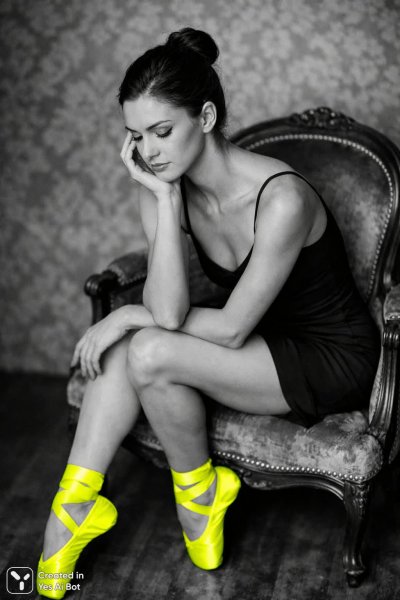 Задумчивая балерина в неоновом свете и винтажной обстановке. Картинка из нейросети Sora images Ai