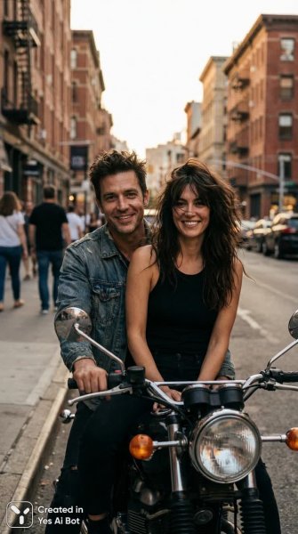 Мотоциклисты на городской улице: фотореалистичная любовь и свобода. Генерация из нейросети Nano-Banana