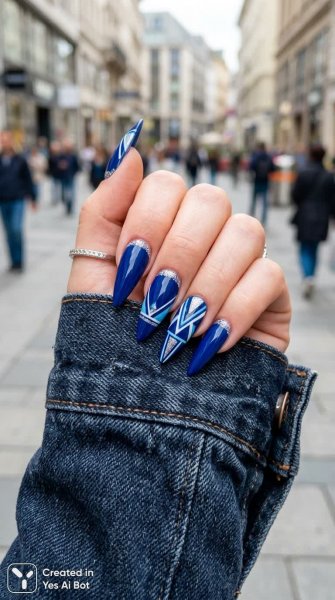 Элегантный маникюр: глубокий синий цвет и серебряные акценты в городском стиле. Нейронная сеть Нано Банана